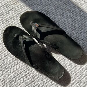 Women's Black Leather Rainbows Flip Flops Size Large (7.5 - 8.5)